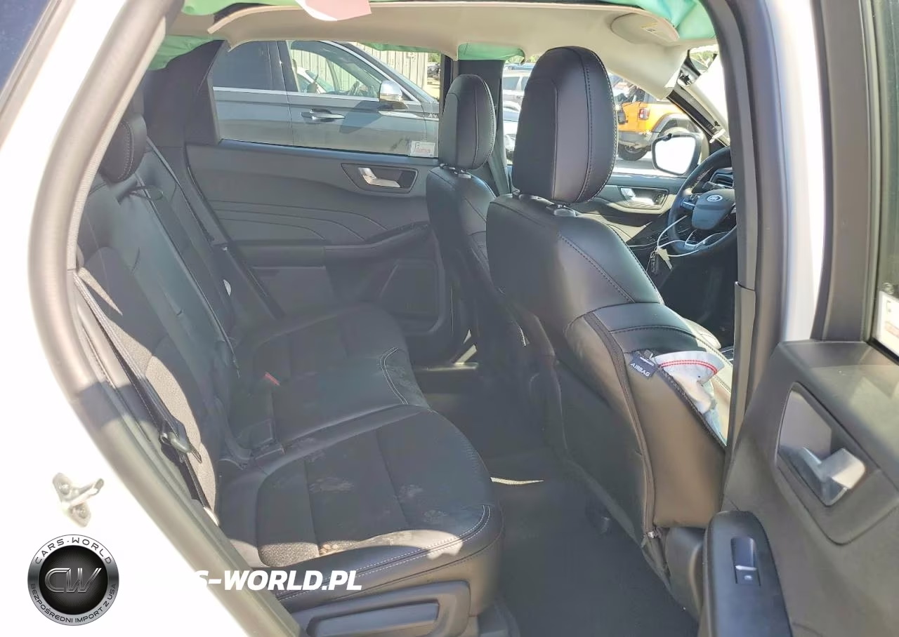 2026 Ford Escape VIN:1FMCU0E17TUA13744 - 11