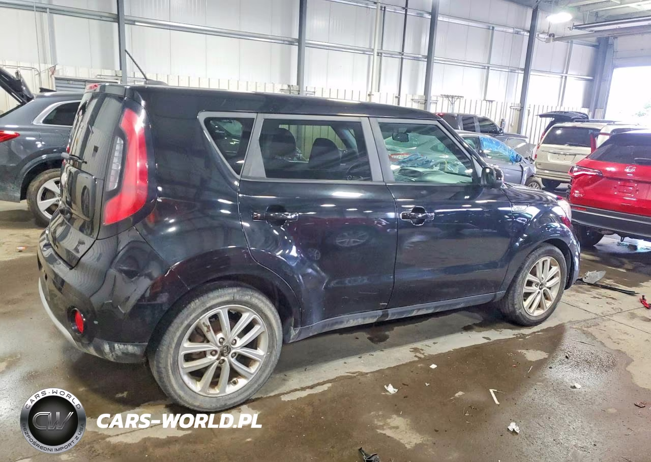 2017 Kia Soul + VIN:KNDJP3A59H7410102 - 3