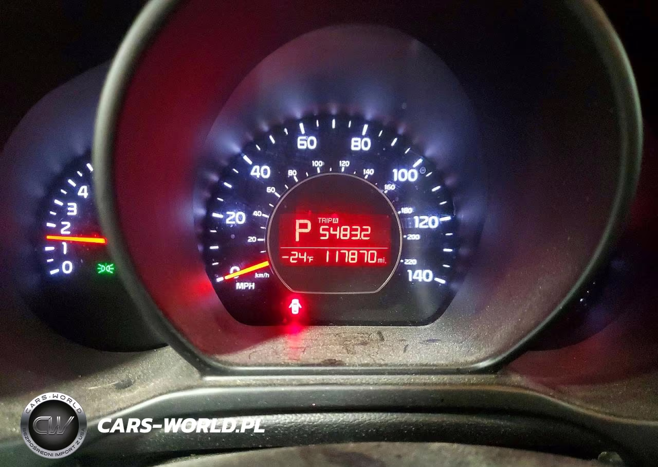 2017 Kia Soul + VIN:KNDJP3A59H7410102 - 9