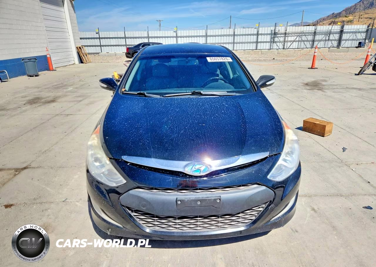 2012 Hyundai Sonata Hybrid VIN:KMHEC4A46CA042012 - 5