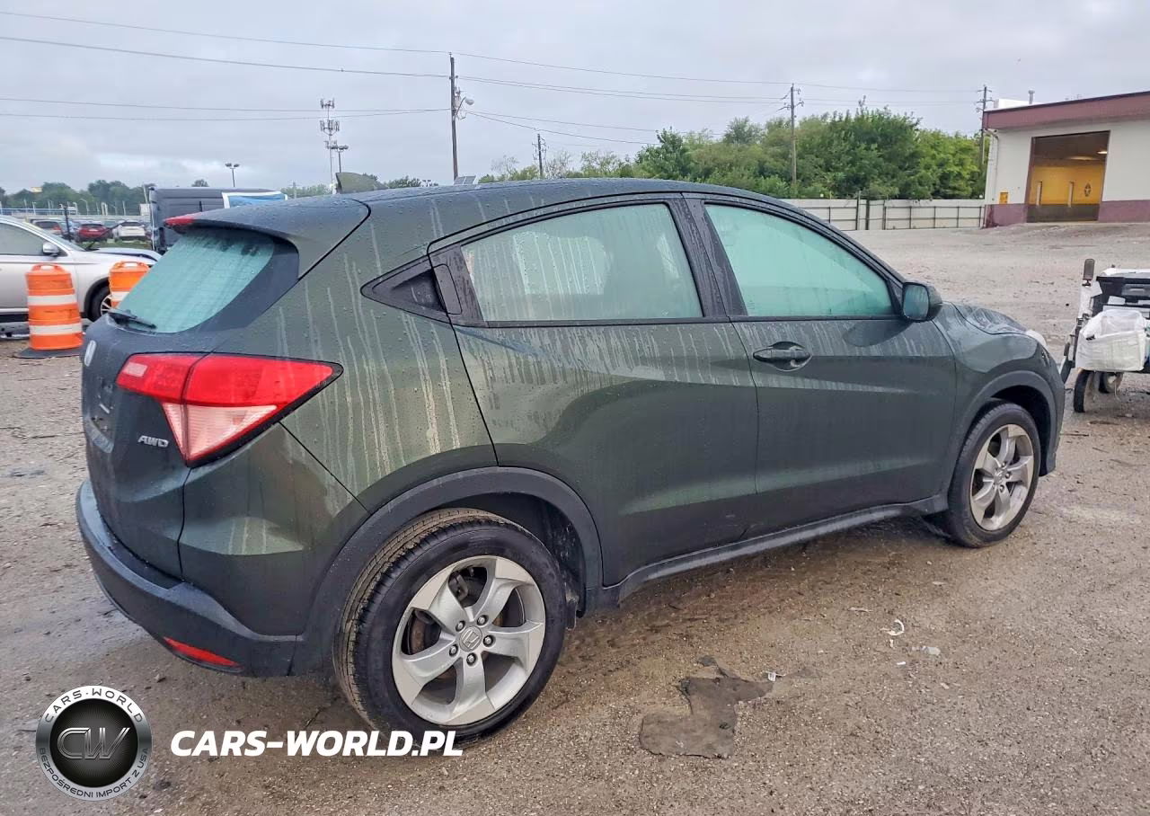 2018 Honda Hr-V Lx VIN:3CZRU6H3XJG721060 - 3
