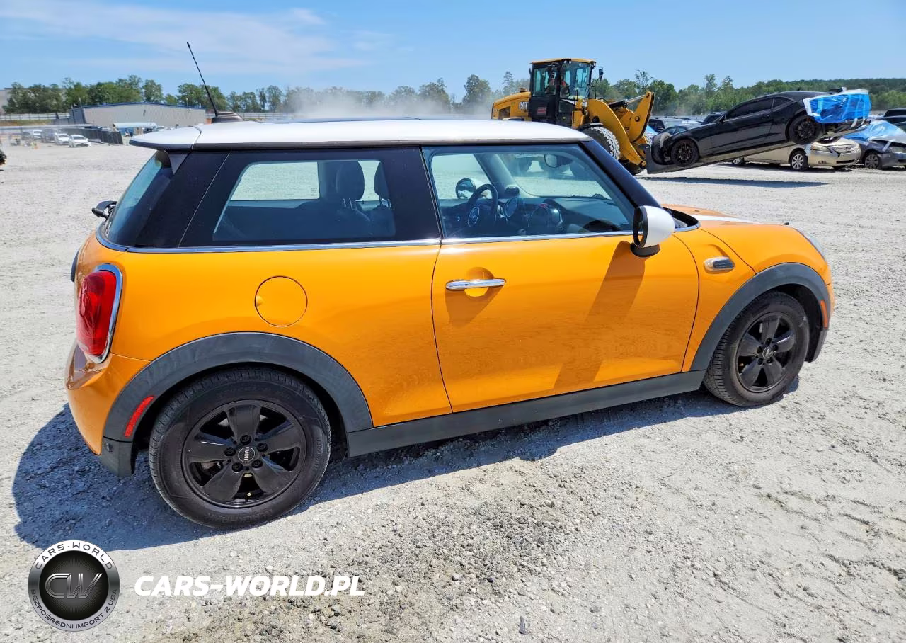 2015 Mini Cooper VIN:WMWXM5C50F3A57281 - 3