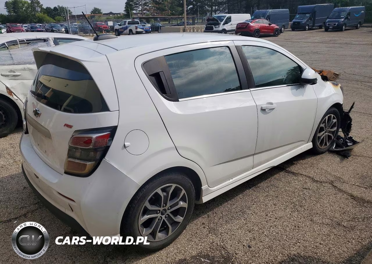 2020 Chevrolet Sonic Lt VIN:1G1JD6SB4L4106712 - 3