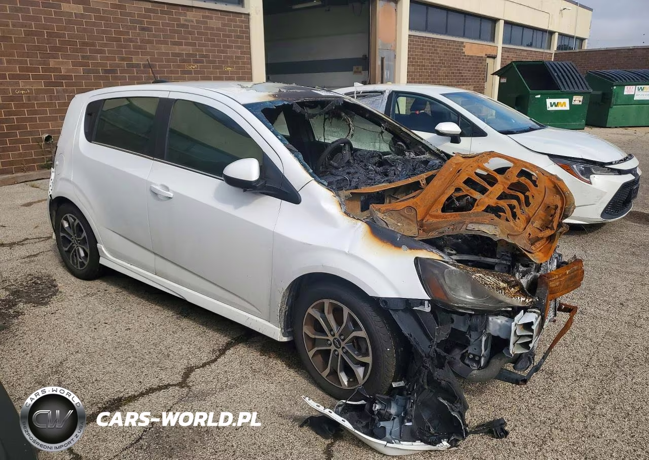 2020 Chevrolet Sonic Lt VIN:1G1JD6SB4L4106712 - 4