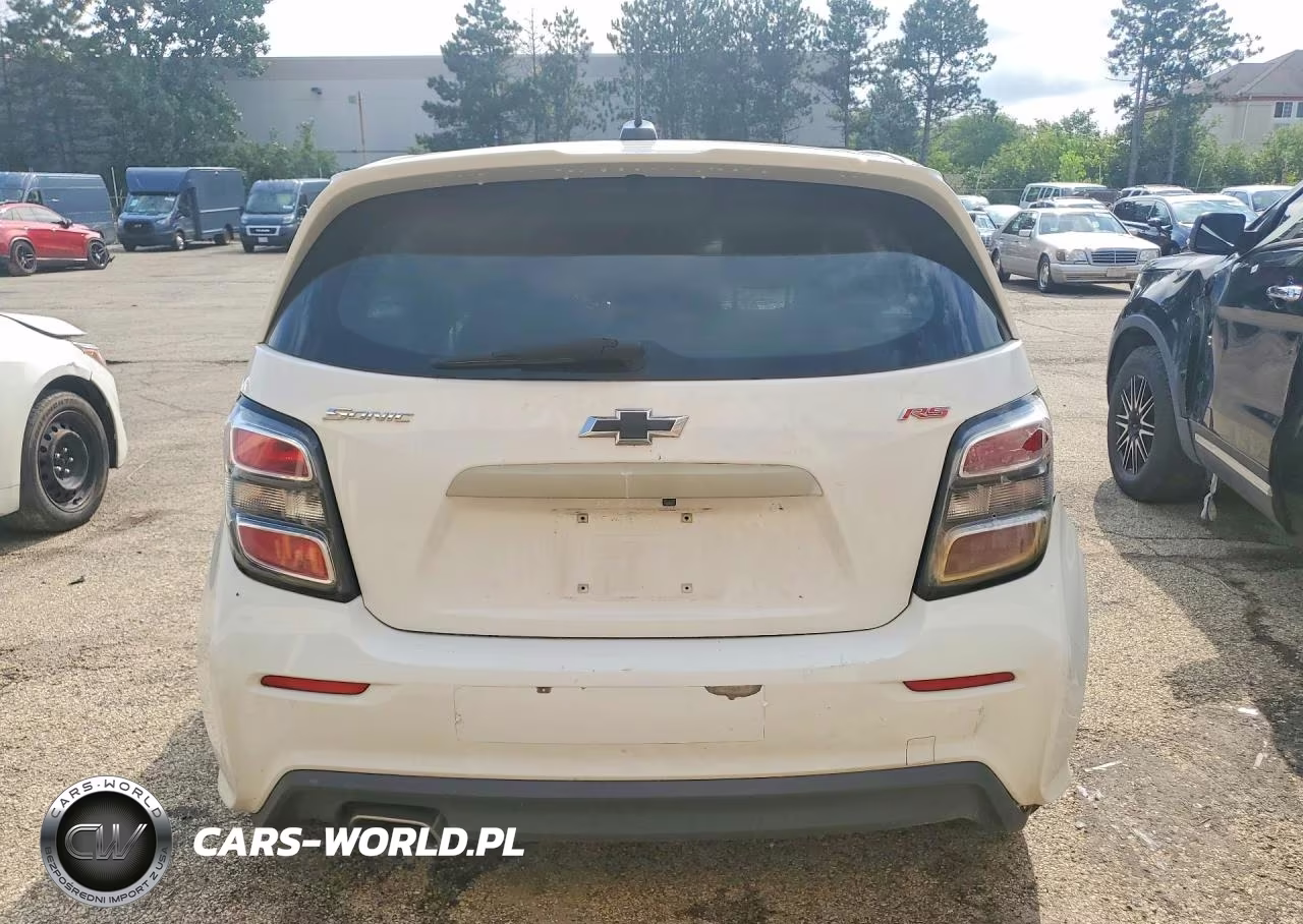 2020 Chevrolet Sonic Lt VIN:1G1JD6SB4L4106712 - 6