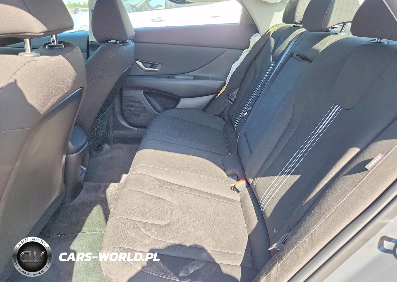 2024 Hyundai Elantra Sel VIN:KMHLS4DG4RU789986 - 10