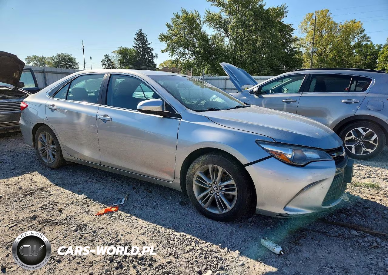 2017 Toyota Camry Se VIN:4T1BF1FK9HU809258 - 4