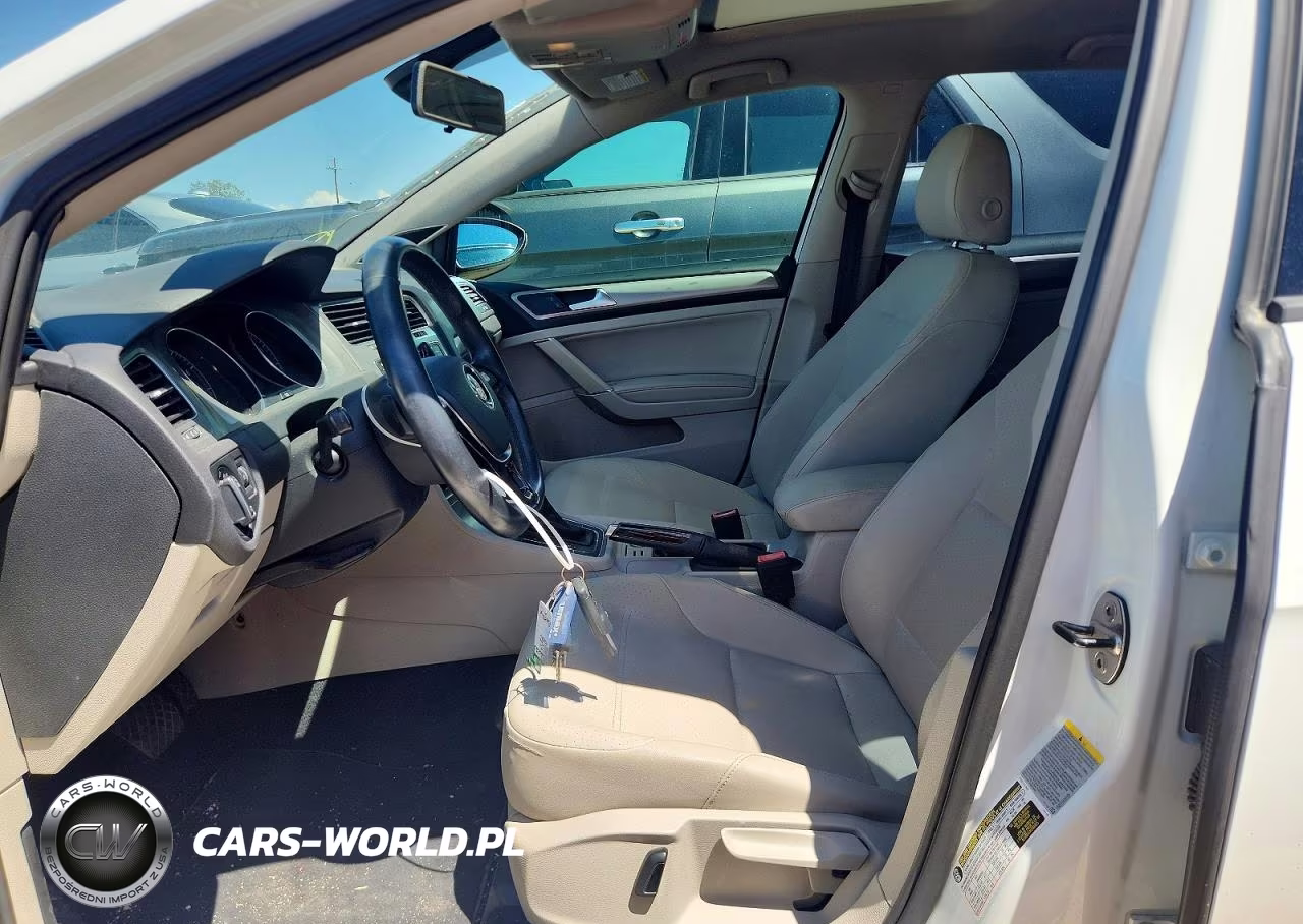2015 Volkswagen Golf VIN:3VW217AU2FM005560 - 7