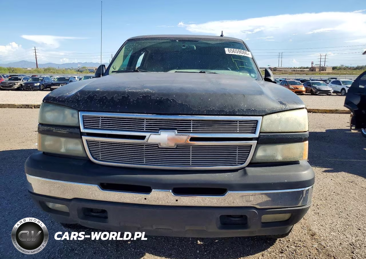 2006 Chevrolet Silverado K1500 VIN:2GCEK13T061116100 - 5