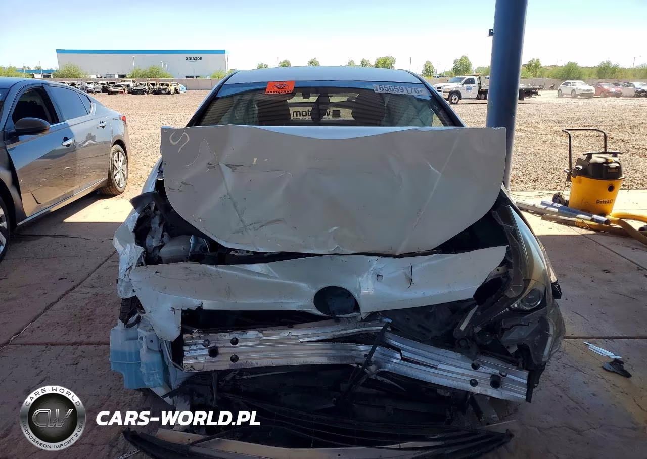2016 Toyota Prius Four VIN:JTDKARFU3G3017419 - 5