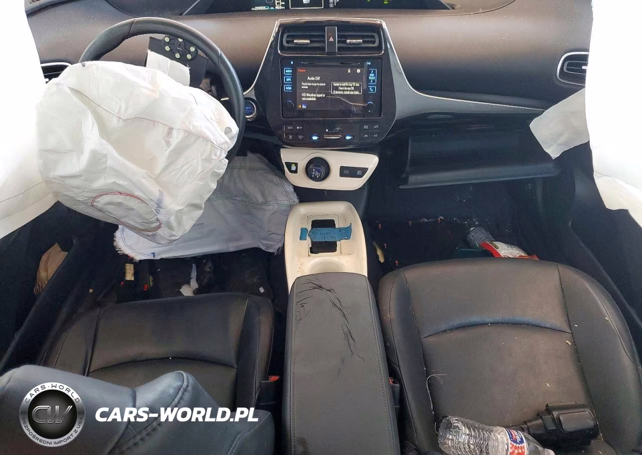 2016 Toyota Prius Four VIN:JTDKARFU3G3017419 - 8