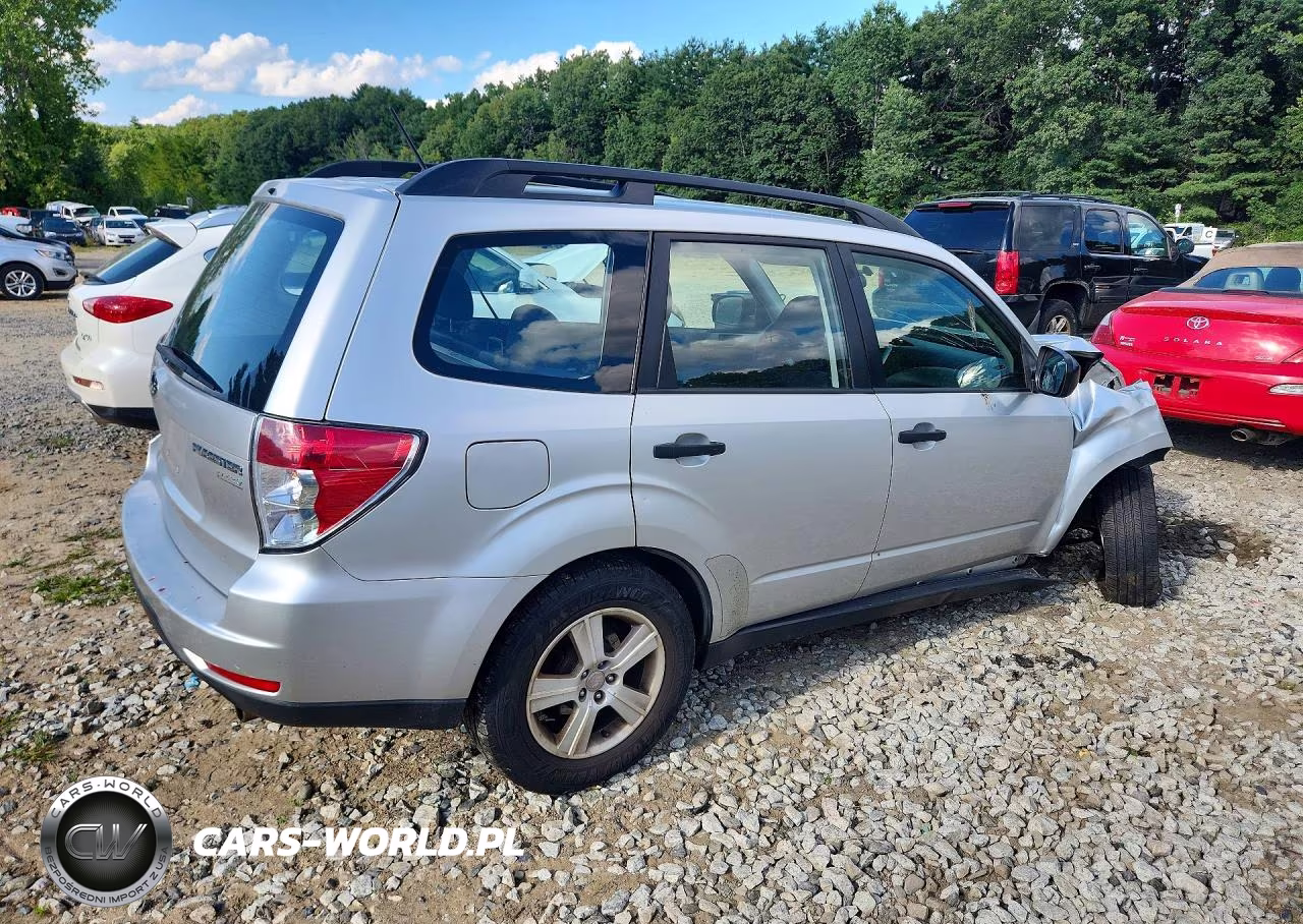 2010 Subaru Forester Xs VIN:JF2SH6BC8AH901018 - 3