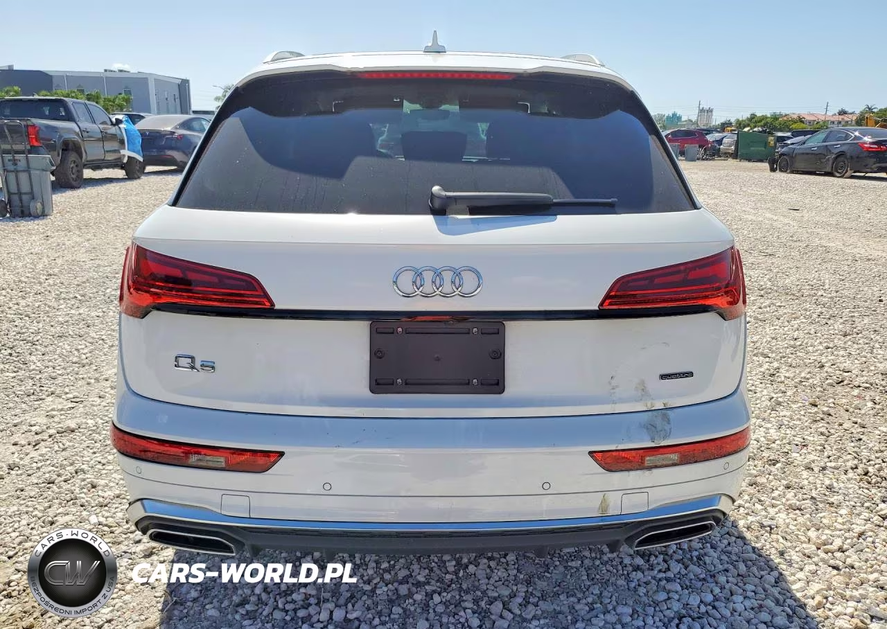 2024 Audi Q5 E Premium Plus 55 VIN:WA1E2AFY8R2150176 - 6