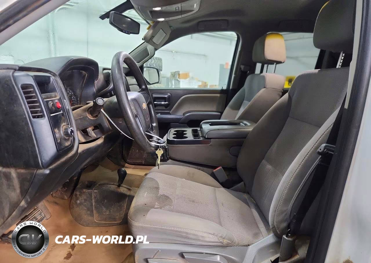 2018 Chevrolet Silverado K1500 VIN:1GCVKNEH4JZ326800 - 7