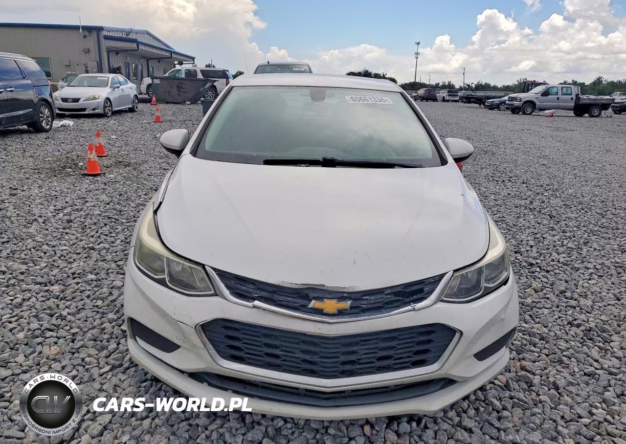 2018 Chevrolet Cruze Ls VIN:1G1BC5SMXJ7220986 - 5
