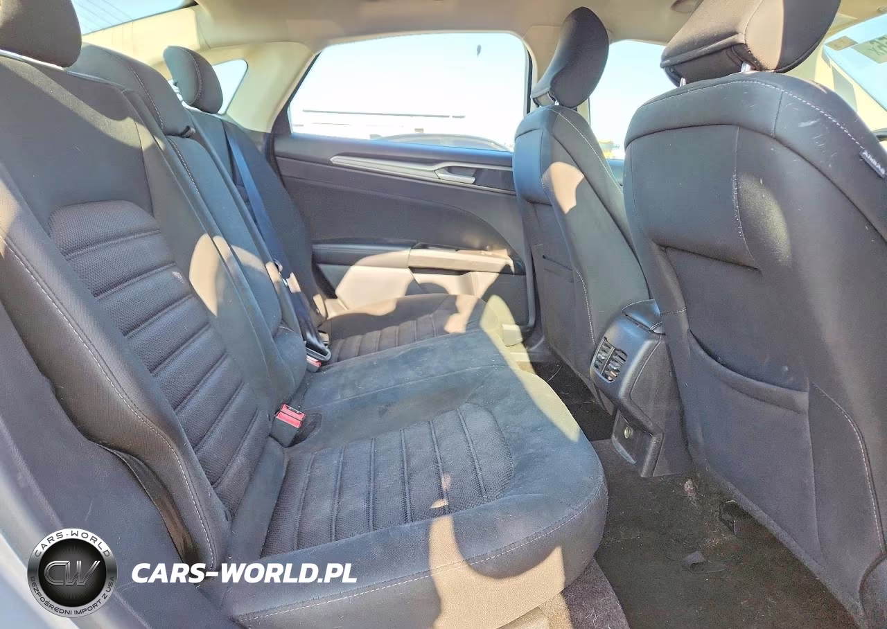 2017 Ford Fusion Se Hybrid VIN:3FA6P0LUXHR385931 - 10