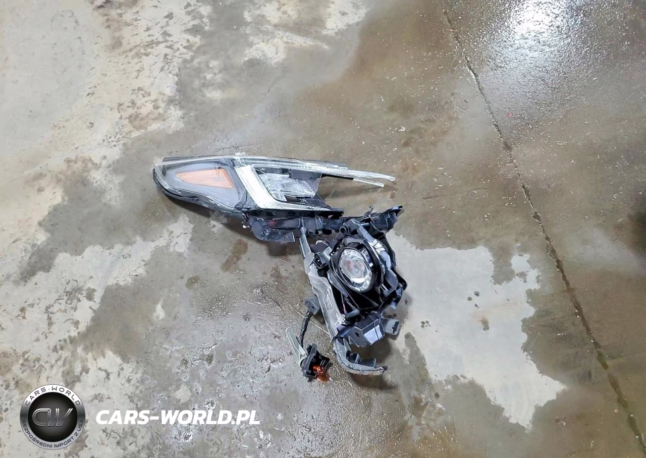2021 Subaru Outback Premium VIN:4S4BTADC6M3154030 - 13