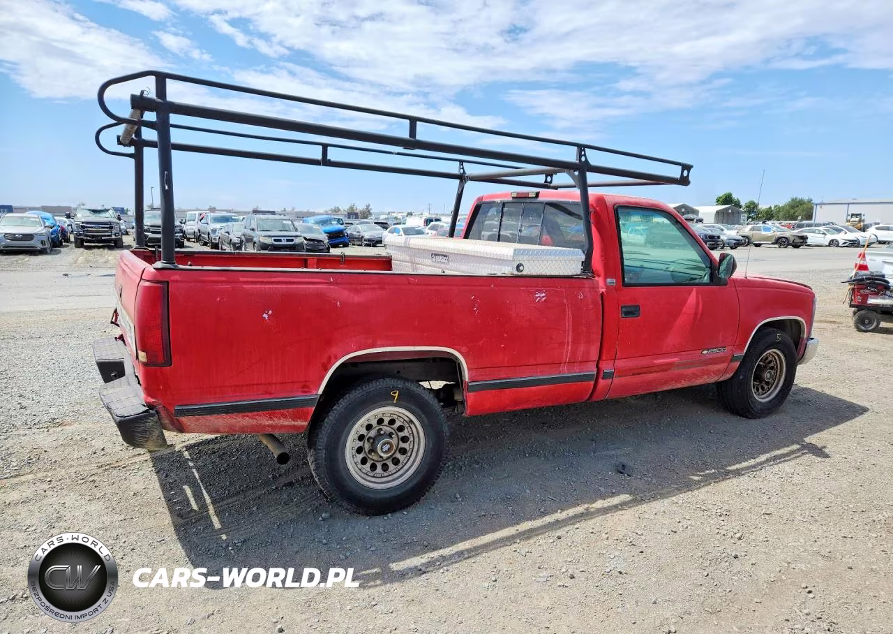 1994 Chevrolet Gmt-400 C2500 VIN:1GCFC24H8RE239034 - 3