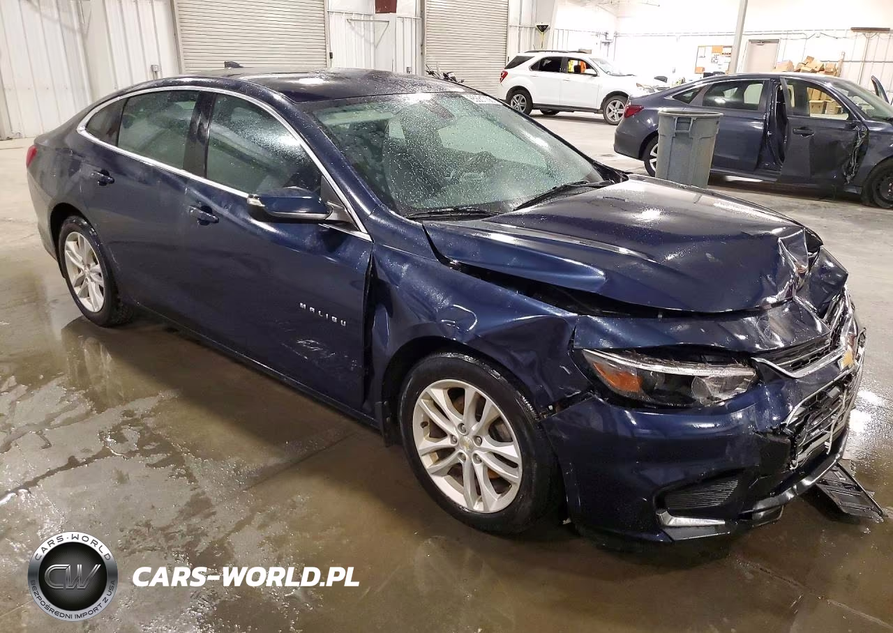 2017 Chevrolet Malibu Lt VIN:1G1ZE5ST8HF127612 - 4