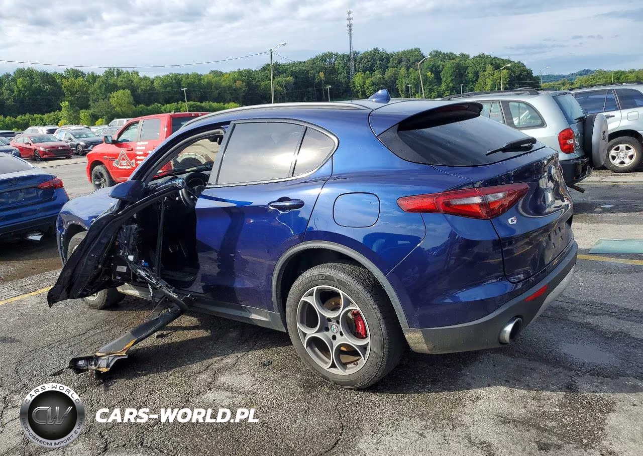 2018 Alfa Romeo Stelvio Sport VIN:ZASFAKPN8J7B58672 - 2