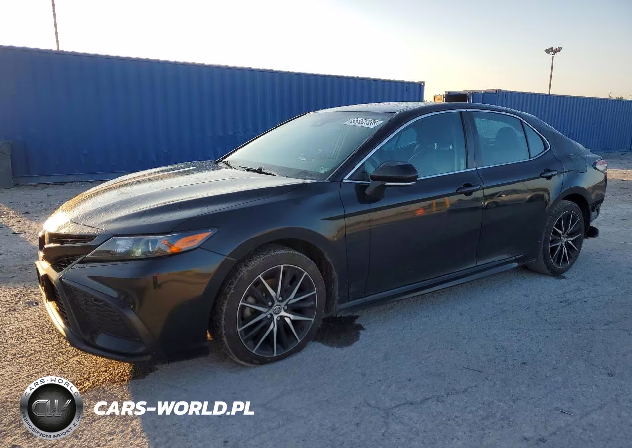 2022 Toyota Camry Se – zdjęcie 1 z 12