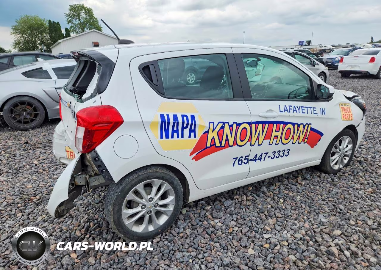 2022 Chevrolet Spark 1Lt VIN:KL8CD6SA5NC010189 - 3