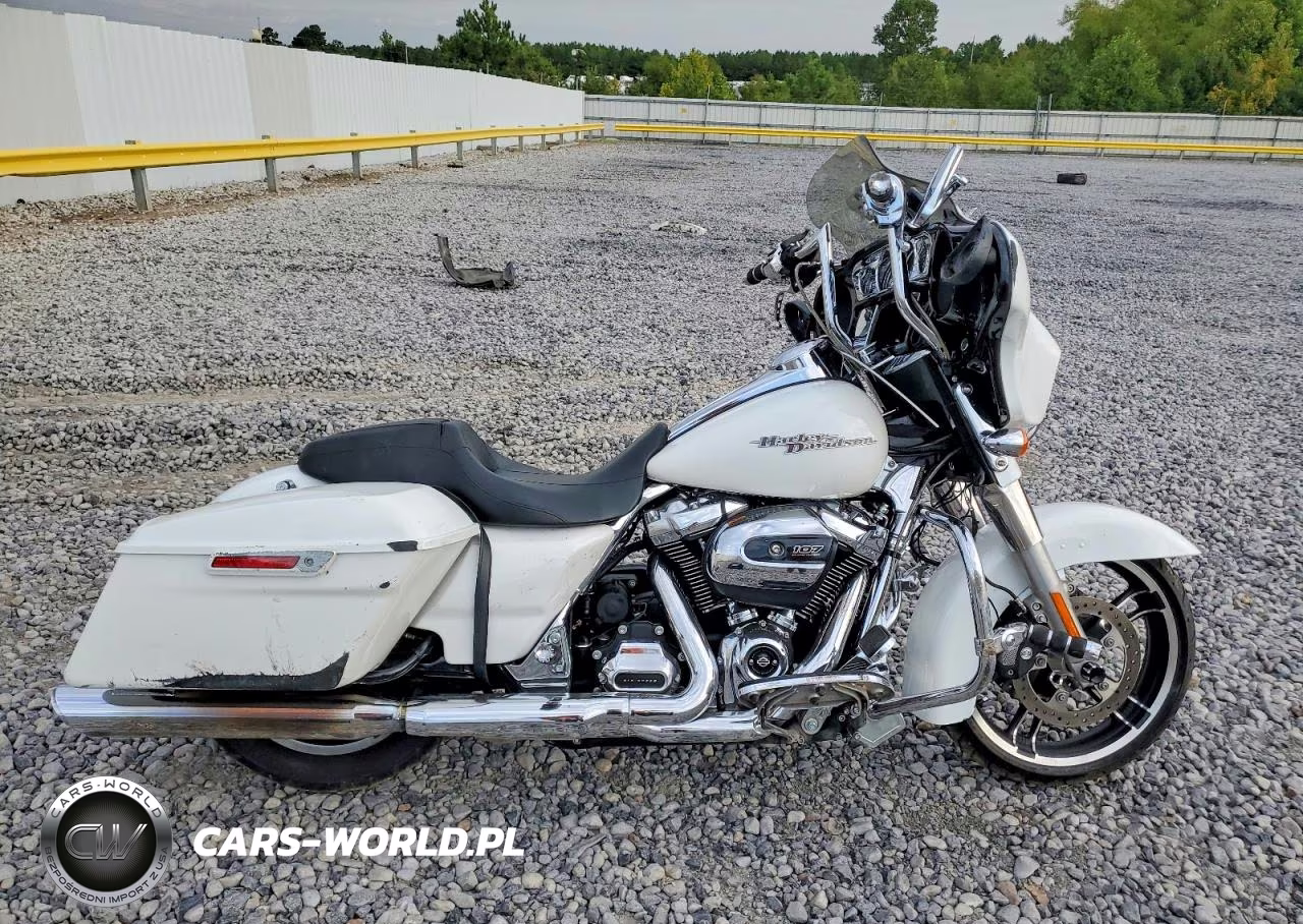2017 Harley-Davidson Flhxs Street Glide Special