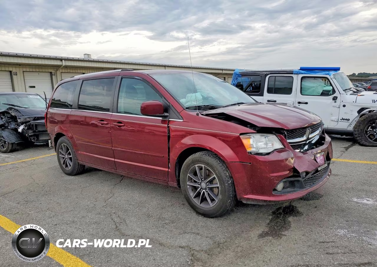2017 Dodge Grand Caravan Sxt Maroon VIN:2C4RDGCG9HR807468 - 4