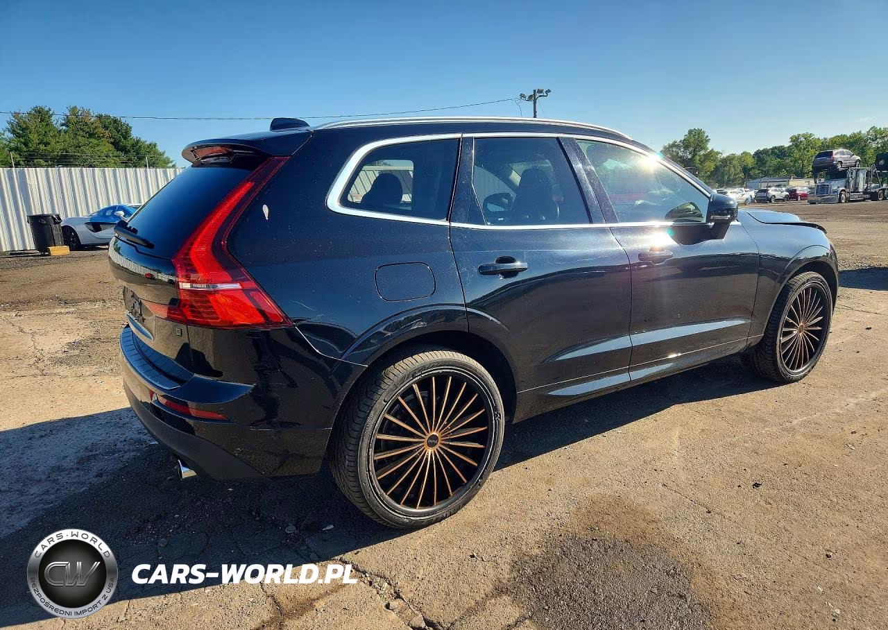 2018 Volvo Xc60 T6 Momentum VIN:YV4A22RK9J1033912 - 3
