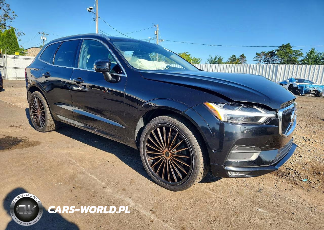 2018 Volvo Xc60 T6 Momentum VIN:YV4A22RK9J1033912 - 4