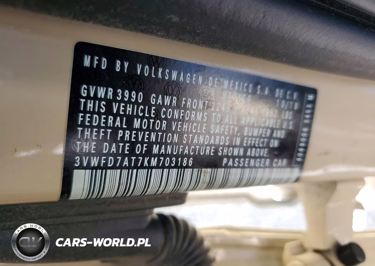 2019 Volkswagen Beetle S VIN:3VWFD7AT7KM703186 - 13