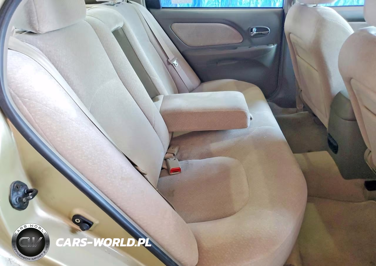 2003 Hyundai Sonata Base VIN:KMHWF25H33A826256 - 10