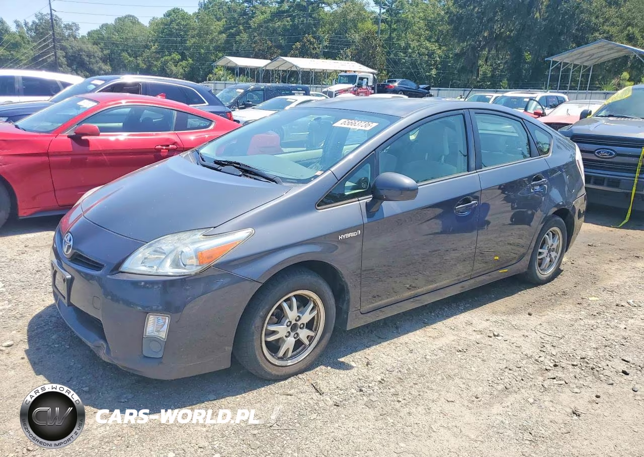 2011 Toyota Prius Three