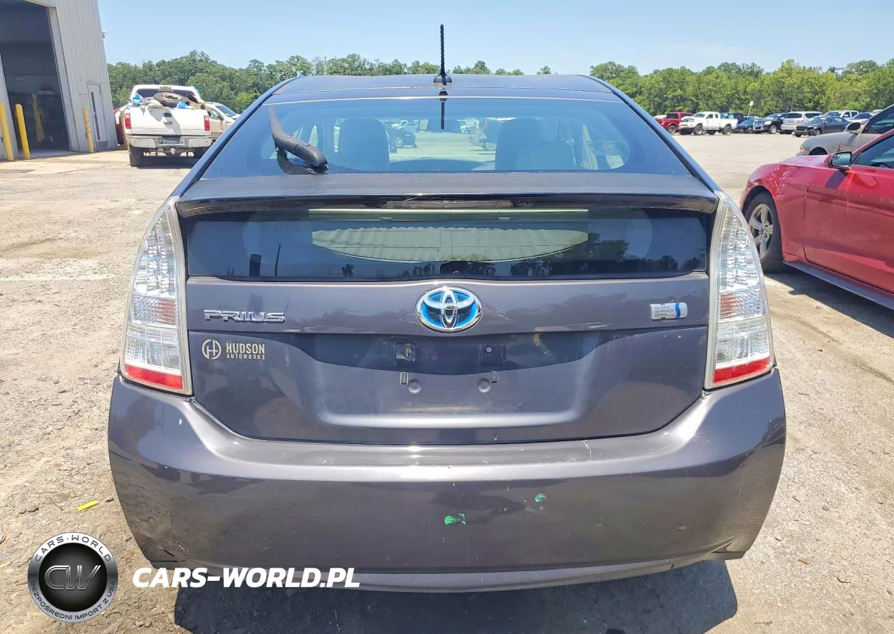 2011 Toyota Prius Three VIN:JTDKN3DU3B1436685 - 6