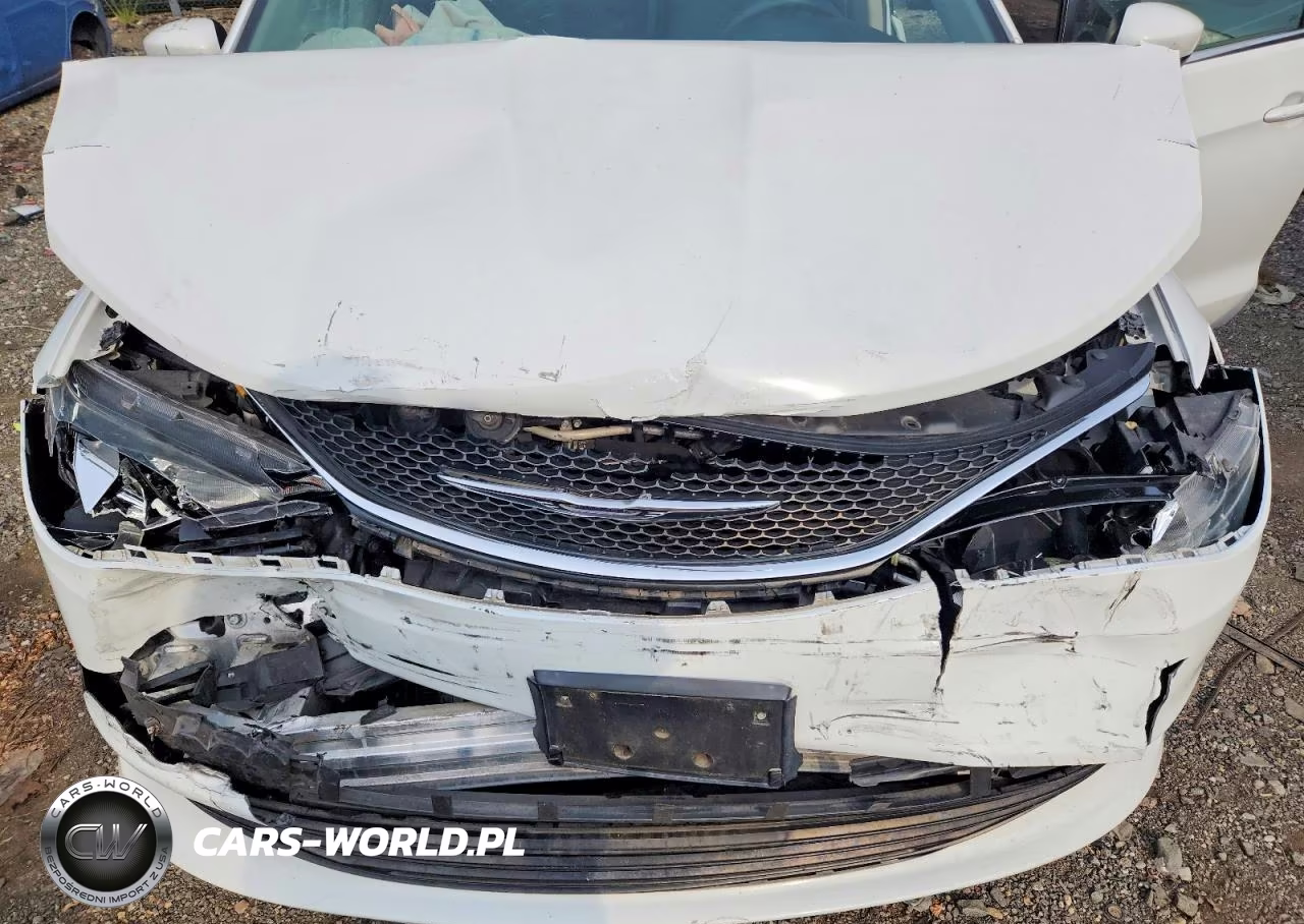 2017 Chrysler Pacifica Lx VIN:2C4RC1CG0HR560650 - 12