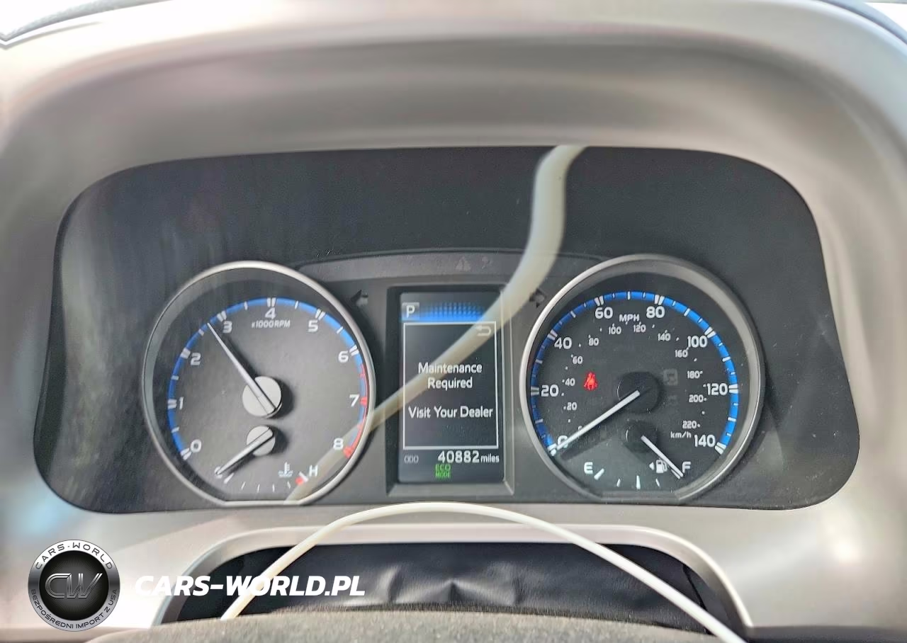 2018 Toyota Rav4 Xle VIN:JTMRFREV6JJ720297 - 9