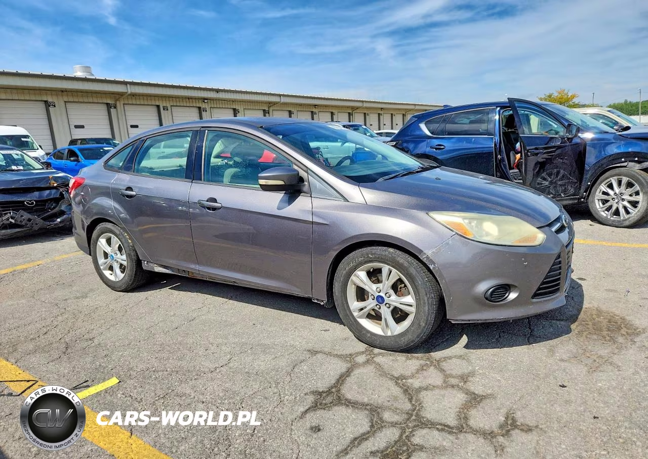 2013 Ford Focus Se VIN:1FADP3F28DL292465 - 4
