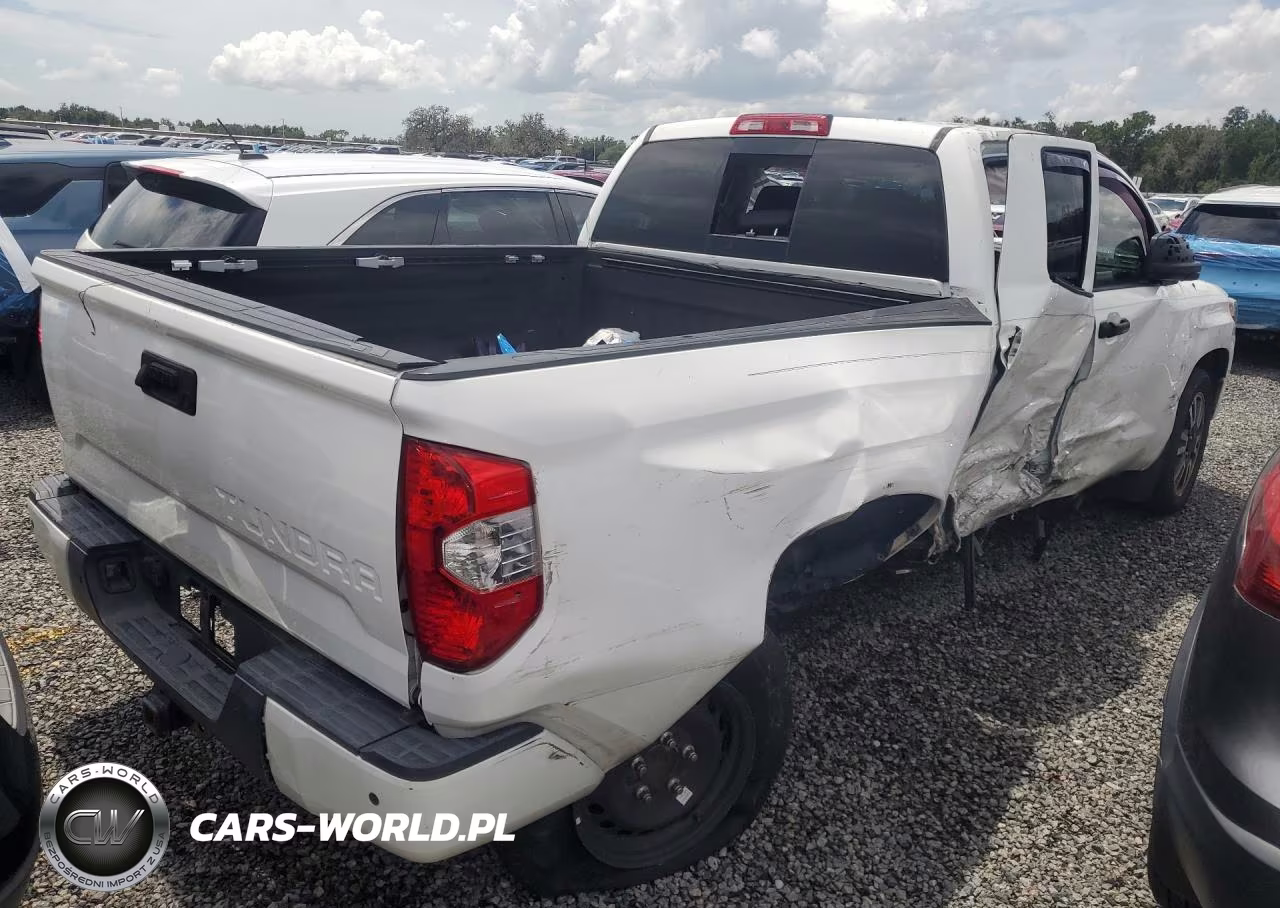 2018 Toyota Tundra Sr5 VIN:5TFRY5F15JX242319 - 3