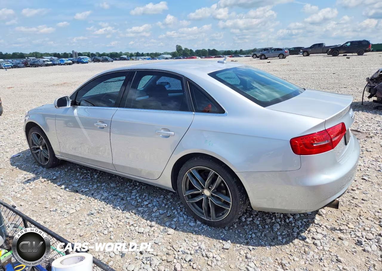 2013 Audi A4 Premium VIN:WAUBFAFL0DN043922 - 2