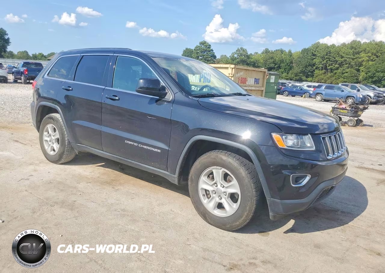 2015 Jeep Grand Cherokee Laredo VIN:1C4RJEAG6FC901314 - 4