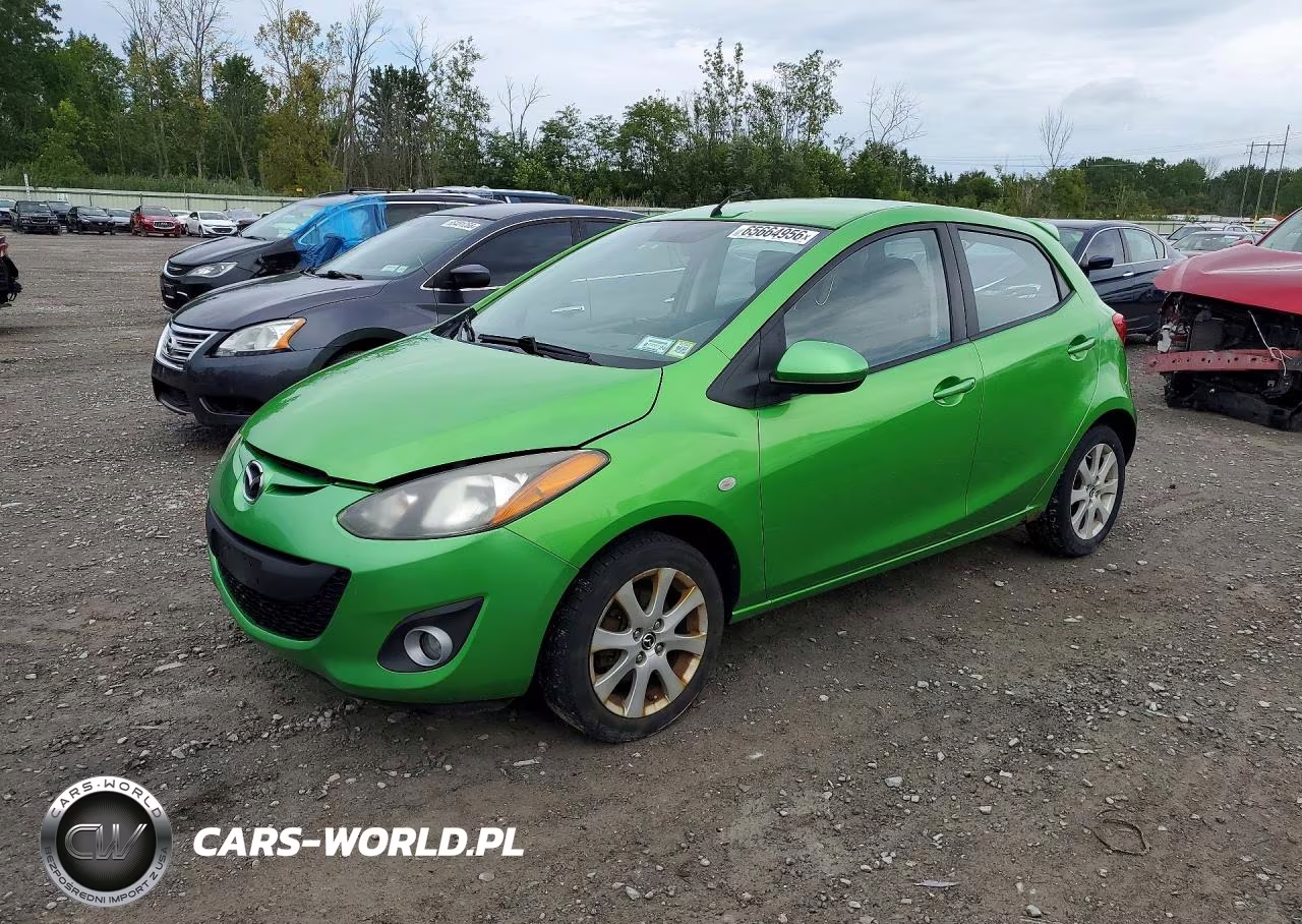 2013 Mazda Mazda2 – zdjęcie 1 z 12
