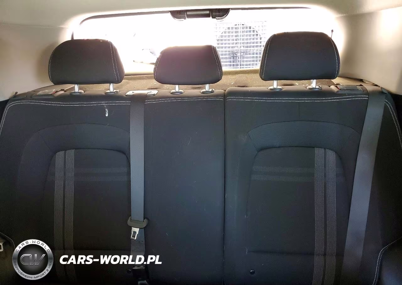 2020 Hyundai Venue Sel VIN:KMHRC8A33LU024792 - 10