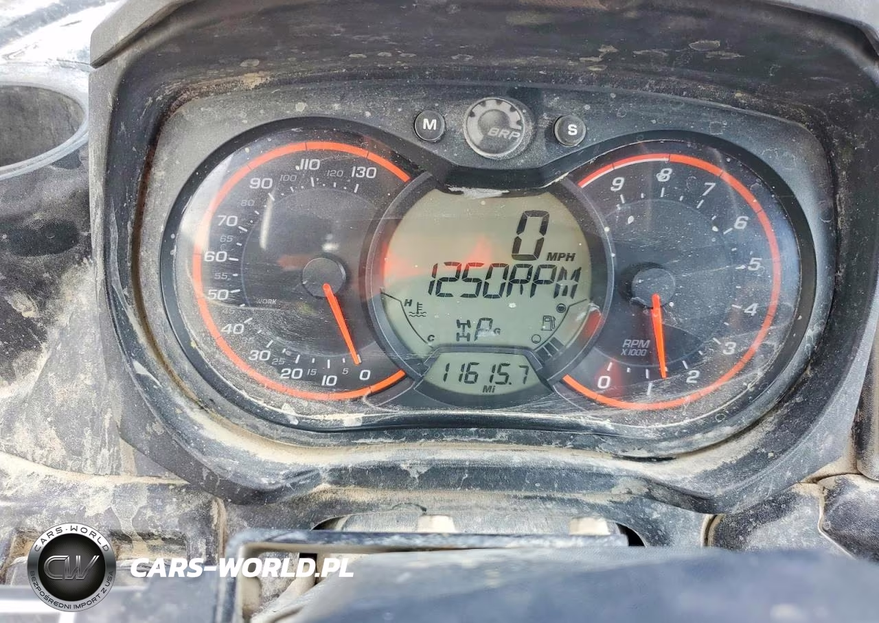 2018 Can-Am Defender Utility Vehicle VIN:3JBUCAN44JK000624 - 8
