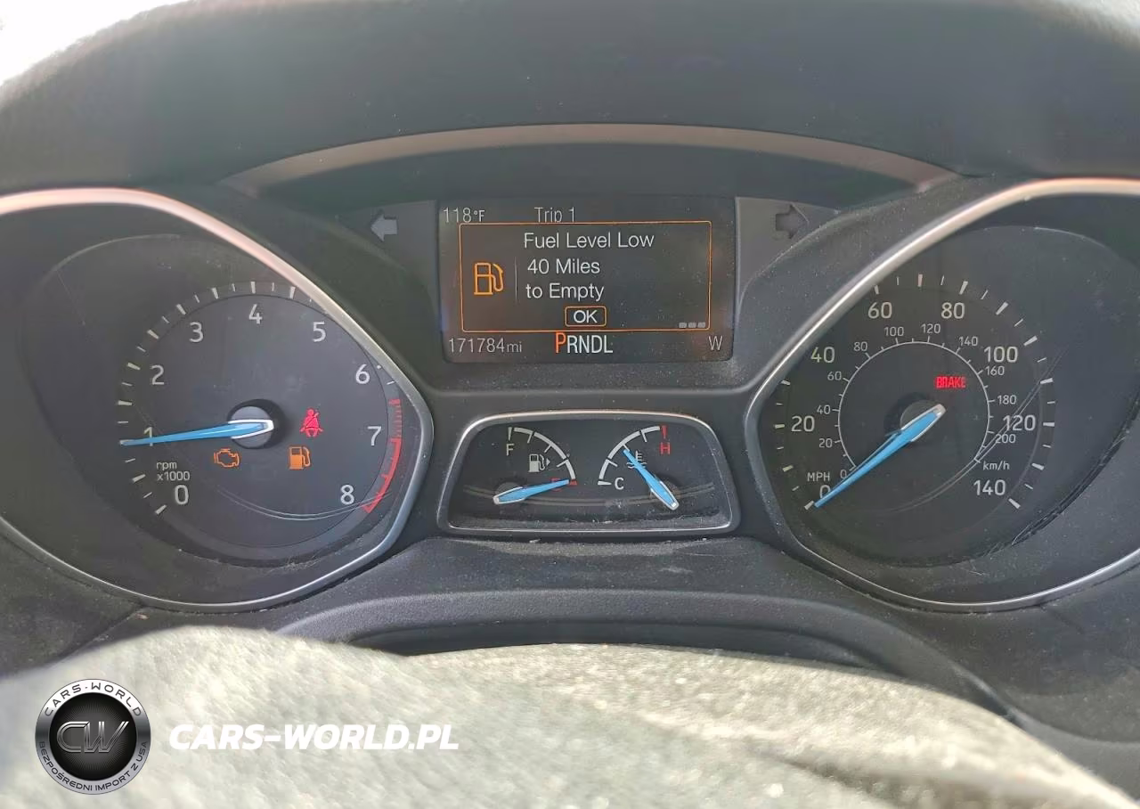 2017 Ford Focus Se VIN:1FADP3K2XHL216483 - 9
