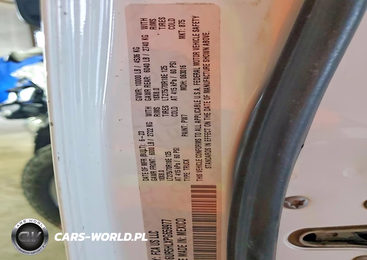 2023 Ram 2500 Tradesman VIN:3C6UR5HLXPG659977 - 12