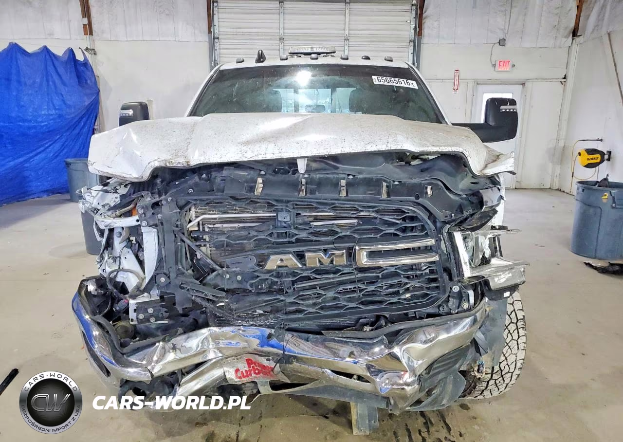 2023 Ram 2500 Tradesman VIN:3C6UR5HLXPG659977 - 5