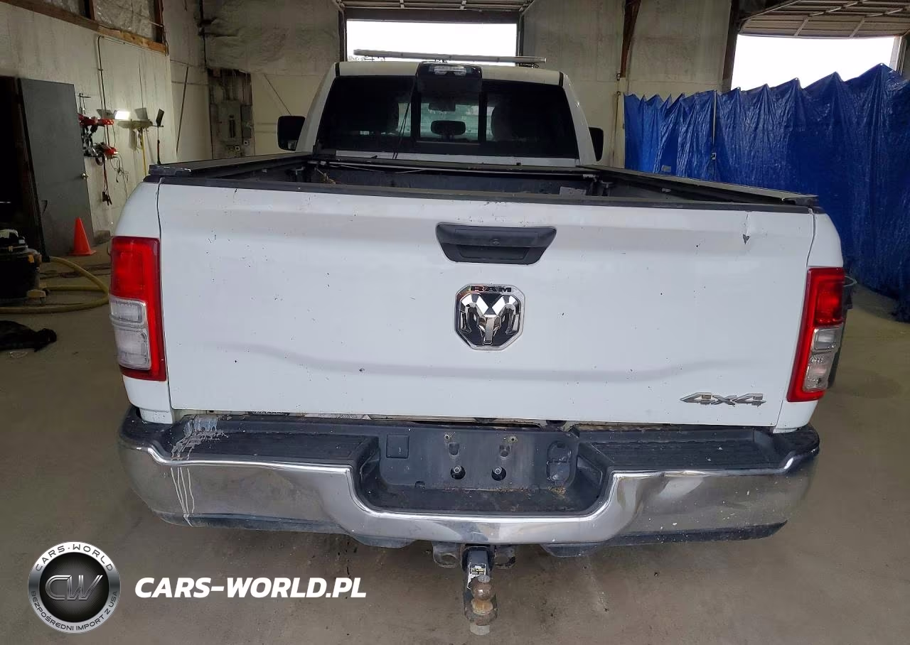 2023 Ram 2500 Tradesman VIN:3C6UR5HLXPG659977 - 6