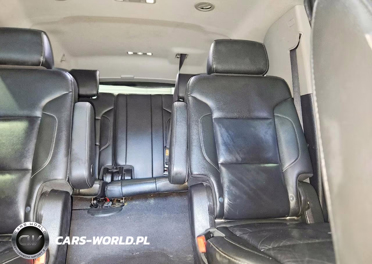 2019 Chevrolet Suburban K1500 Lt VIN:1GNSKHKC4KR401128 - 10