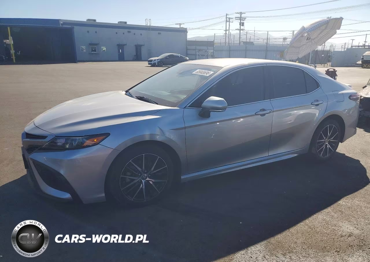 2022 Toyota Camry Se