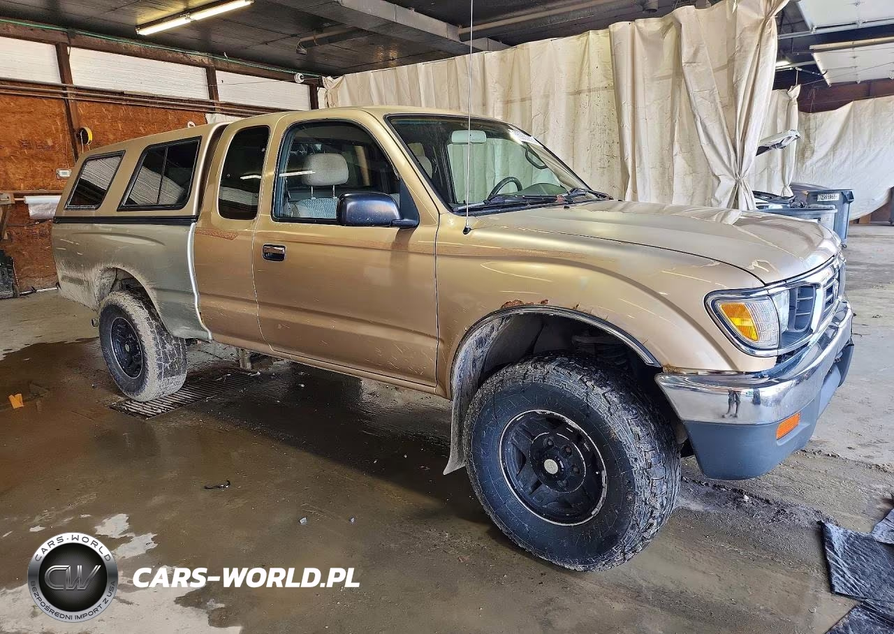 1995 Toyota Tacoma Base VIN:4TAUN73C9SZ049709 - 4